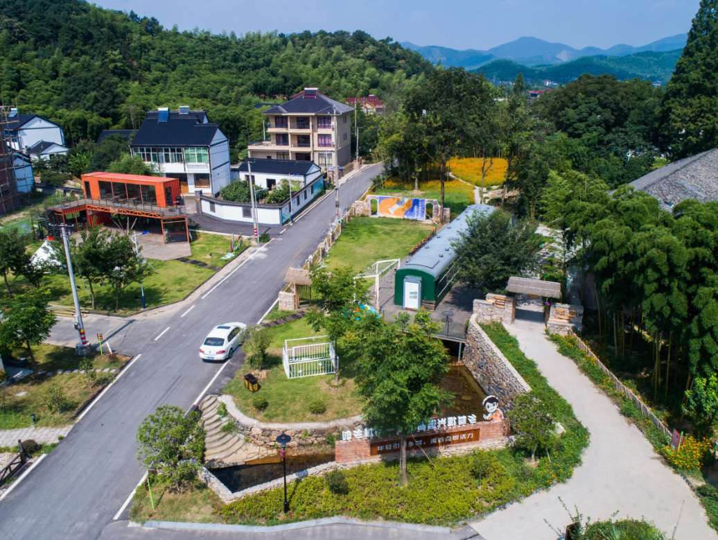 全面推进乡村振兴：务必要大力发展乡村旅游